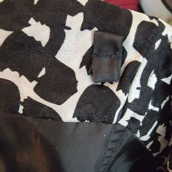 WHBM Strapless silk fit and flare mini dress size 0 - Picture 9 of 9